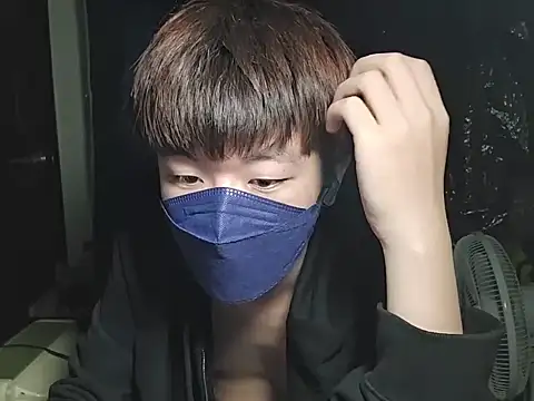 Snapshot of fox165 chatting on 10, 4, 2026 fox165 online show from 10, 4, 2026