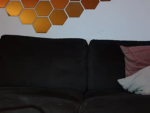 Snapshot of ZackFox chatting on 4, 10, 2025 ZackFox online show from 4, 10, 2025