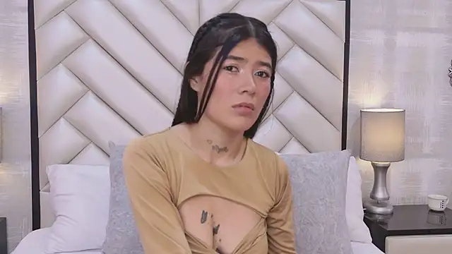 CristalShayy online show from 28, 2, 2026