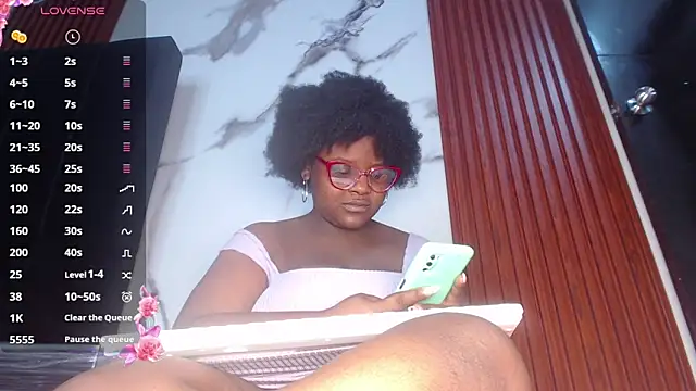 Kim Browns online show from 26, 5, 2026