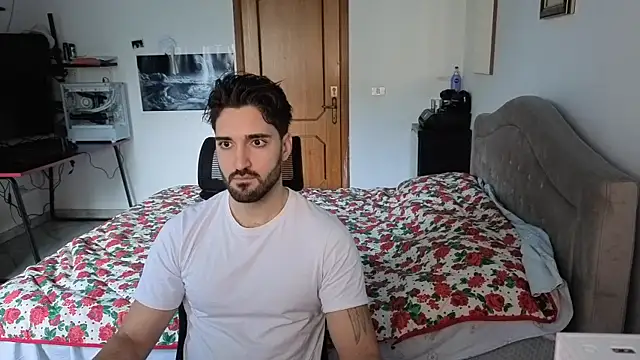 Al3xox02 online show from 11, 1, 2026