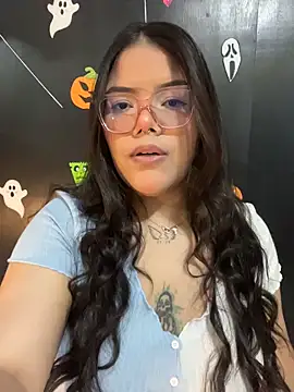 GabrielleMarsh1 online show from 9, 11, 2025