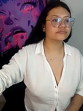 MaviEvil  online show from 21, 10, 2025