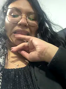 MaviEvil  online show from 22, 10, 2025