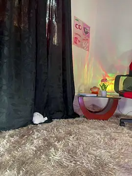 AlannaDollx online show from 25, 10, 2025