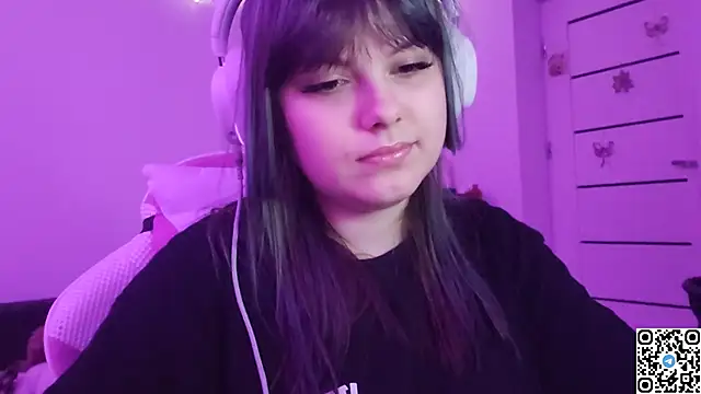 Snapshot of KristiBloom chatting on 13, 1, 2026 KristiBloom online show from 13, 1, 2026