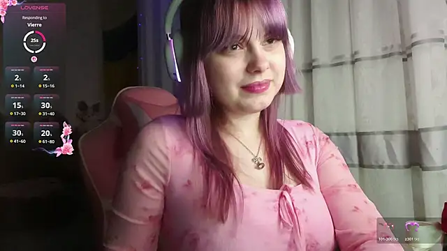 Snapshot of KristiBloom chatting on 3, 3, 2026 KristiBloom online show from 3, 3, 2026