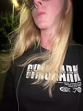 LinaLeana online show from 7, 7, 2026