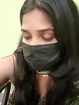 Beautiful Eye online show from 23, 11, 2025