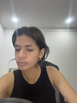 Snapshot of sukulaurens chatting on 25, 7, 2026 sukulaurens online show from 25, 7, 2026