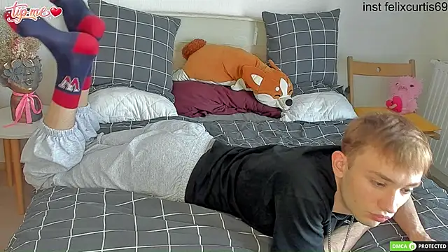 felixcurt69 online show from 22, 6, 2026