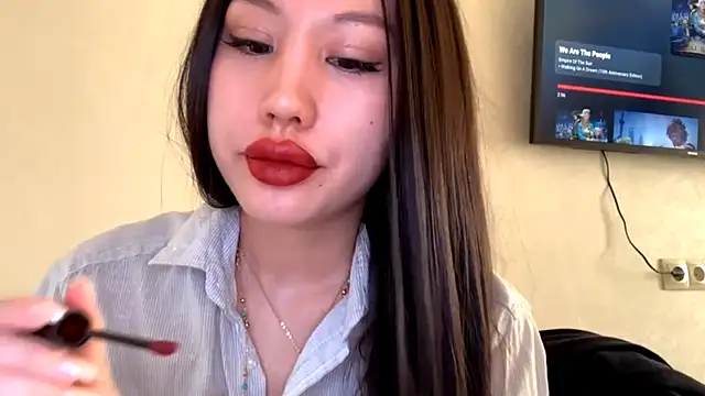 Snapshot of DelphineLanzeta chatting on 14, 10, 2025 DelphineLanzeta online show from 14, 10, 2025