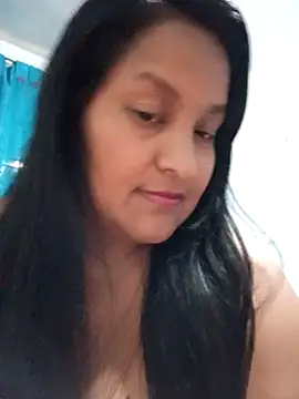 lucia00xx online show from 26, 11, 2025