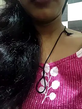 Snapshot of anjali2351 chatting on 21, 10, 2025 anjali2351 online show from 21, 10, 2025