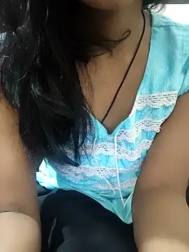 Snapshot of anjali2351 chatting on 8, 11, 2025 anjali2351 online show from 8, 11, 2025