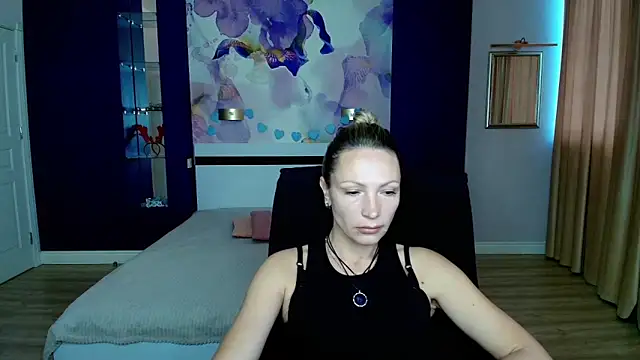 AlinaMoor online show from 11, 10, 2025