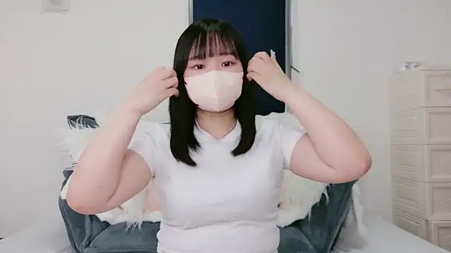Nagi 25 online show from 25, 10, 2025