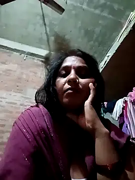 Snapshot of Puja_bhabhi_hot chatting on 8, 10, 2025 Puja bhabhi hot online show from 8, 10, 2025