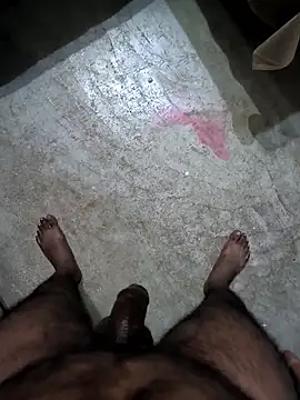 Bull For Cuckold Realmeet online show from 20, 12, 2025