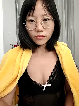 nini10052025 online show from 1, 11, 2025