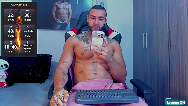 Danny Willson online show from 25, 3, 2026