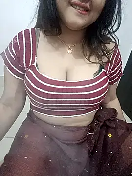 Beauty Queen Soniya online show from 22, 11, 2025