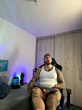 Dave-Max01 online show from 12, 11, 2025