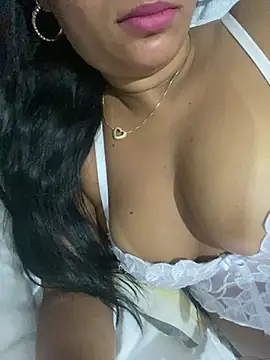 Snapshot of Brunamorenago chatting on 6, 5, 2026 Brunamorenago online show from 6, 5, 2026