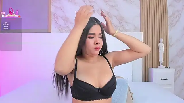 TianaGlow44 online show from 11, 11, 2025