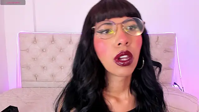 Nina fox 0691 online show from 18, 1, 2026