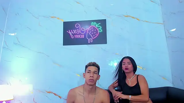 Snapshot of Little_nicoll chatting on 18, 1, 2026 Little nicoll online show from 18, 1, 2026