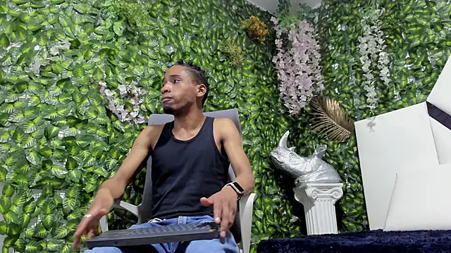 REDBRYAN EBANO online show from 29, 10, 2025