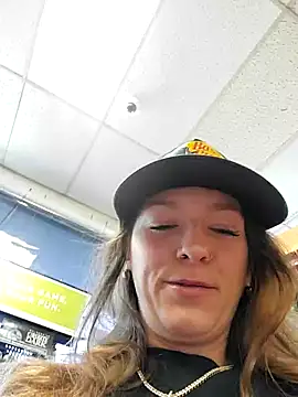 Cassaroll333 online show from 5, 4, 2026