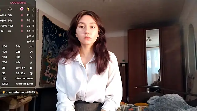 MiaLovelyOne online show from 15, 11, 2025