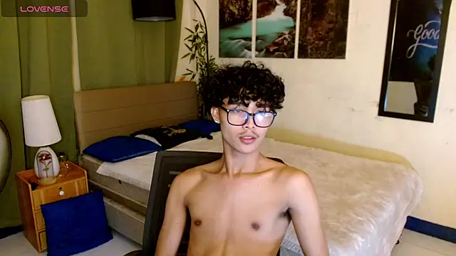 AsianCarl online show from 28, 10, 2025