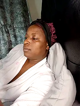 Linae1234 online show from 21, 11, 2025