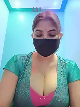 Snapshot of Hot_radhaji chatting on 7, 7, 2026 Hot radhaji online show from 7, 7, 2026