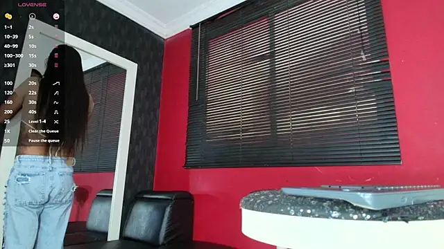 Alisson Steelersexy online show from 6, 4, 2026