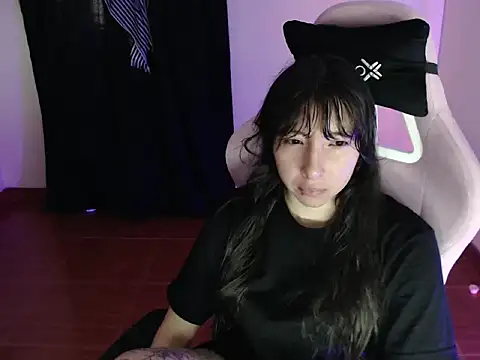 Snapshot of scarlethgasaiyuno chatting on 15, 10, 2025 scarlethgasaiyuno online show from 15, 10, 2025