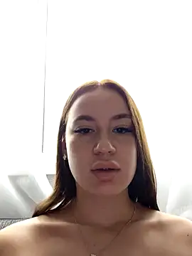 MayaGlow online show from 10, 11, 2025