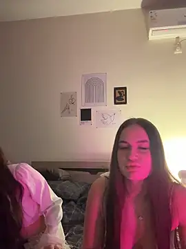 MayaGlow online show from 20, 12, 2025