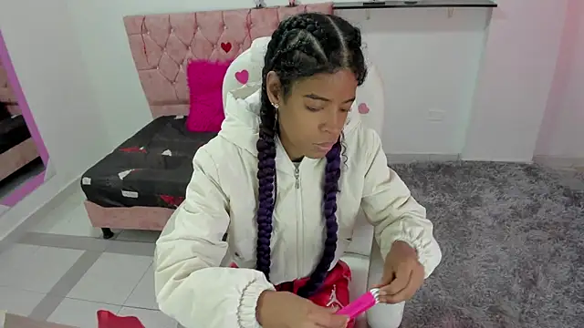 Snapshot of thianahorny chatting on 20, 2, 2026 thianahorny online show from 20, 2, 2026