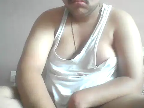 Snapshot of hotboy78624 chatting on 6, 1, 2026 hotboy78624 online show from 6, 1, 2026