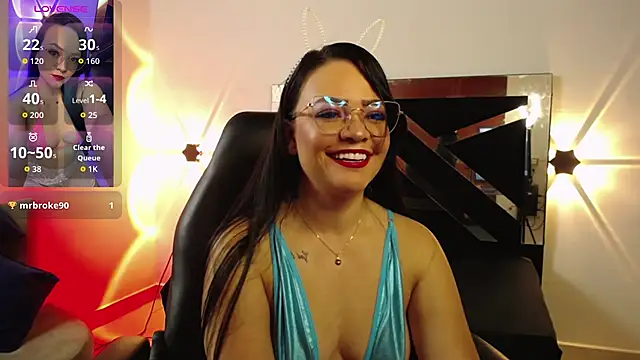 LeeluFox online show from 22, 10, 2025