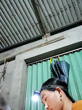 gio-thu online show from 15, 4, 2026