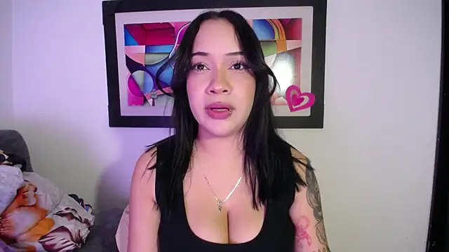 Kari Ruiz  online show from 21, 3, 2026