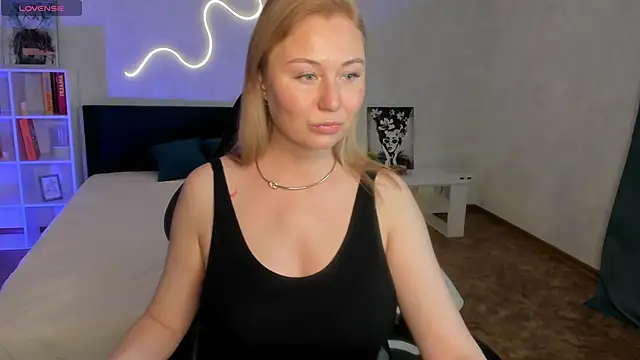 scent  of woman online show from 15, 10, 2025