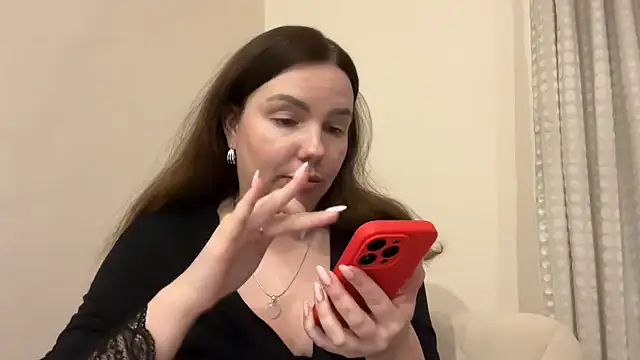 Snapshot of Sovienne chatting on 16, 2, 2026 Sovienne online show from 16, 2, 2026