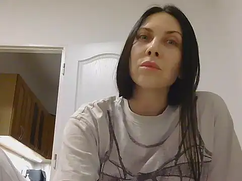 Snapshot of Olivarra chatting on 7, 2, 2026 Olivarra online show from 7, 2, 2026