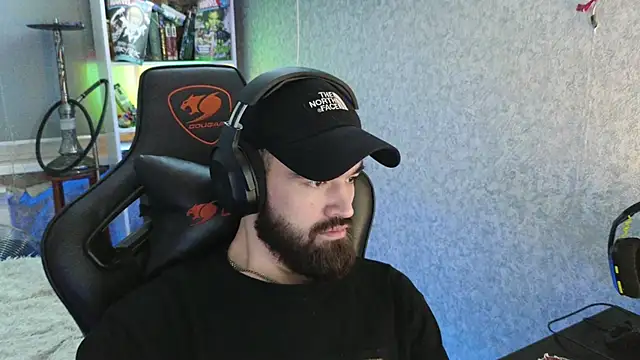 Nik Namee online show from 5, 12, 2025